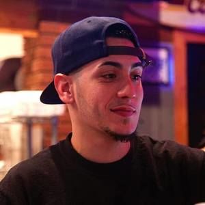 Meet your Posher, Joshua